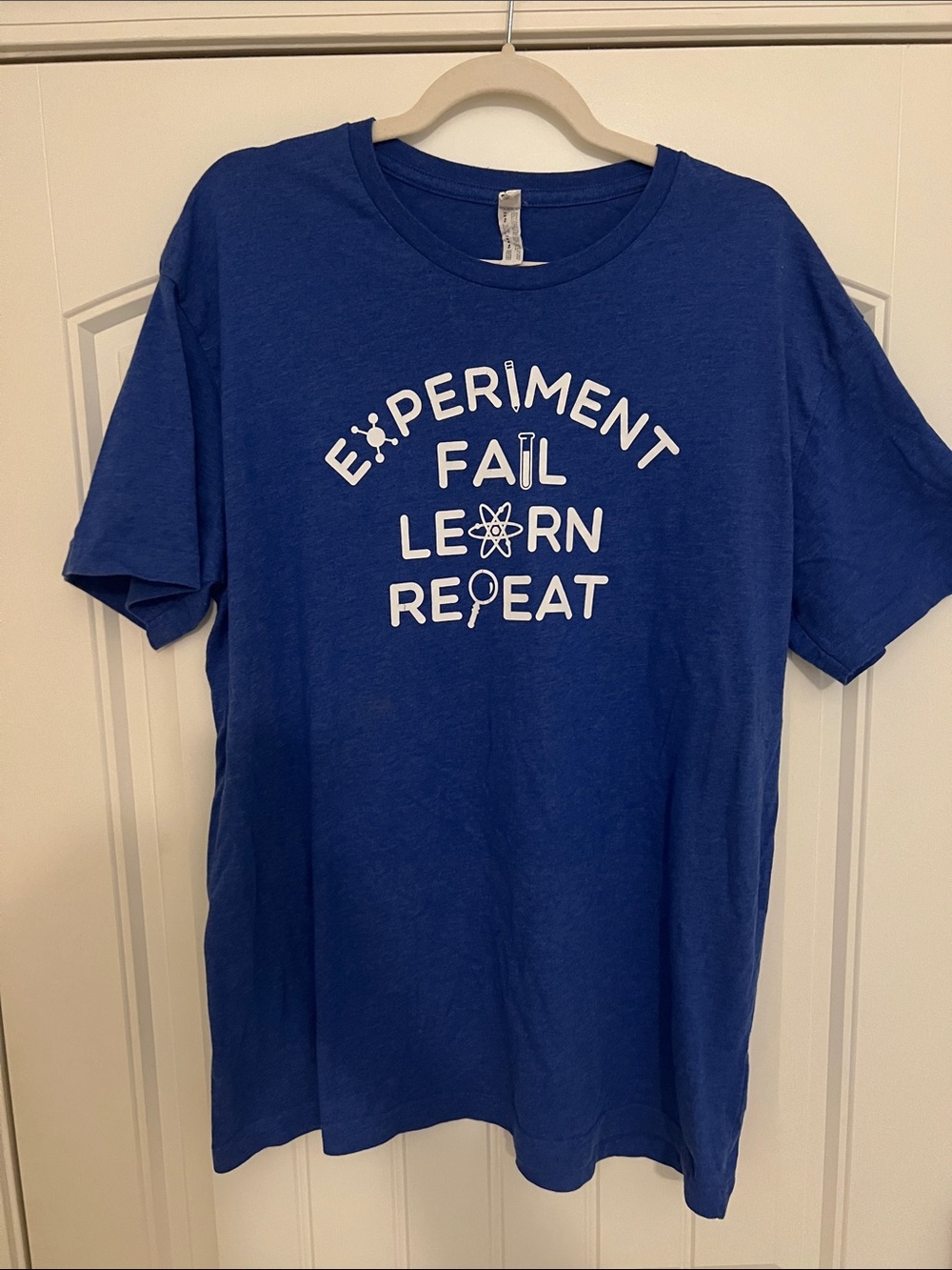 Women’s Royal Blue S.T.E.M. Graphic Tee – Experiment Fail Learn Repeat Sz Lg